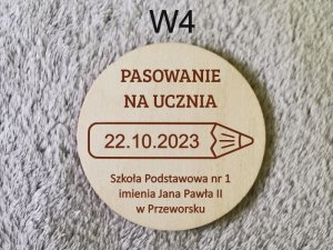 prezent-magnes-pasowanie-ucznia-przedszkolaka-grawerowany-upominek-okazja-upominek-uniwersalny